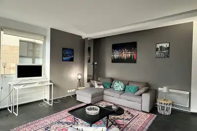 Image de Découvrez Troyes - tout à 2 mins à pied - Appart. Hypercentre - Spacieux Calme