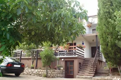 Image de Krk: appartement / chambre à la mer (Pinezici, île de Krk)