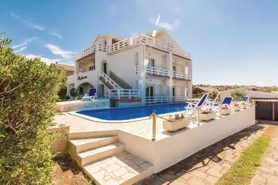 Image de Magnifique maison de 7 chambres à Zadar