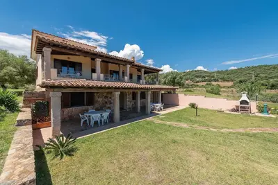Image de Casa Pompia 4: maison de vacances entourée de verdure