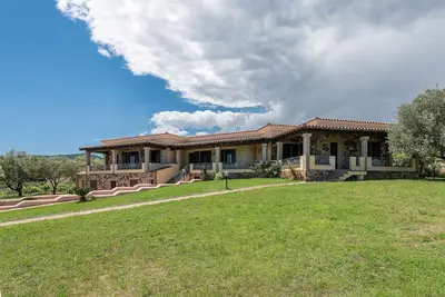 Image de Casa Pompia 3: maison de vacances entourée de verdure