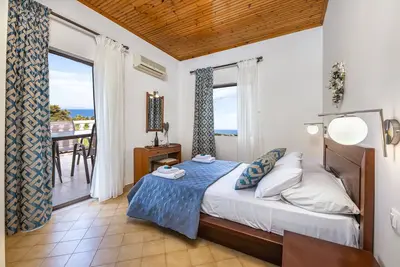 Image de Villa Kapnisi, appartement pour 4 personnes à Vasilikos!