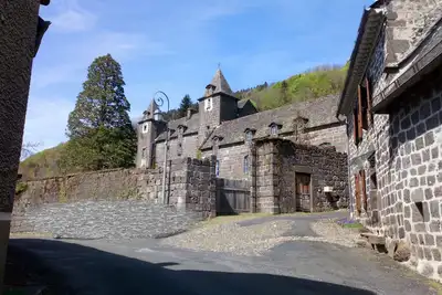 Image de Gîte 50 m², dans un petit bourg de vallée au bord de la rivière l'aspre.