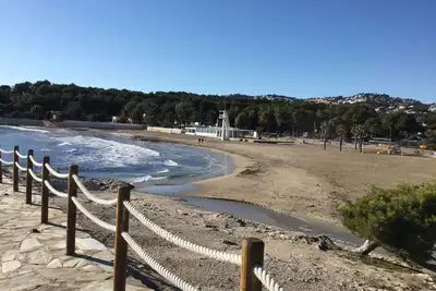 Image de Appartement à Moraira 2 chambres. Plage à 150 mètres. Grande terrasse, air cond