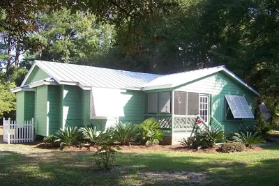 Image de Cottage CÔTIER, Proche De La Plage, Animaux Ok, Parking Gratuit Pier, Wifi, Chaises De Plage