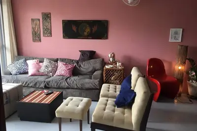 Image de Famille conviviale et confortable pour vos loisirs.