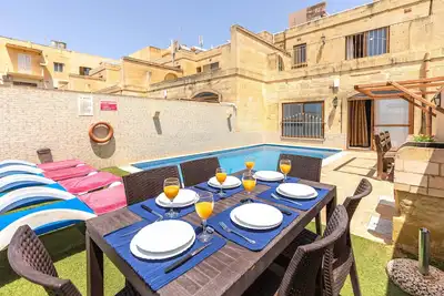 Image de Ta Debora Villa - Trois Chambres Villa, Couchages 7