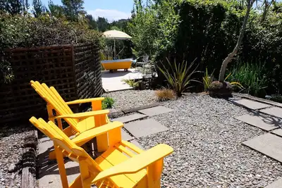 Image de Corru Gate: Arty Childfriendly Cottage. 7acre Mapua