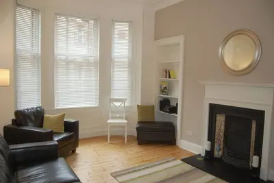 Image de Appartement lumineux et contemporain dans le centre d'Edimbourg.