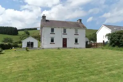 Image de Merlin Cottages: 4 * Merlin House, salle de jeux, à proximité Activités en plein air