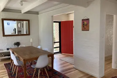 Image de Seulement une courte promenade de la plage de l'océan - la base idéale pour explorer la péninsule