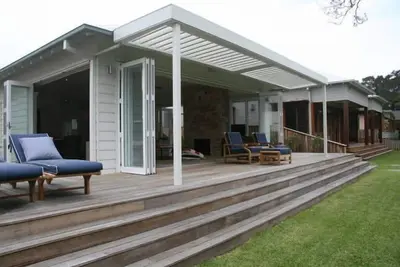 Image de Bord de l'eau de luxe exclusif