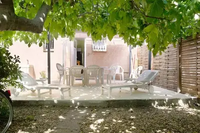 Villa avec vue sur lac prox la mer