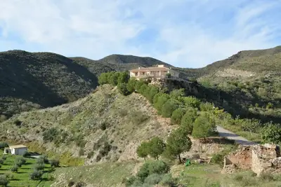 Image de Appartement moderne, haut dans les montagnes avec piscine privée (adultes seulement)