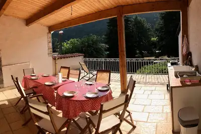 Image de Grande Maison Dans Le Magnifique Village De Cajarc