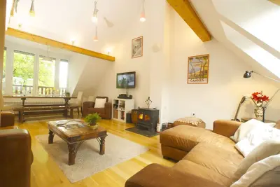 Image de Chalet récemment restauré. Peut accueillir jusqu'à 10 personnes.