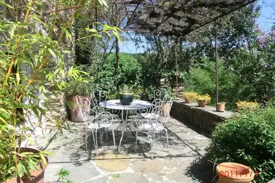 Image de Mas cevenol lumineux et paisible