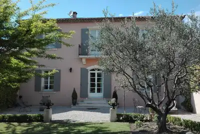 Image de Bastide de charme avec piscine au pied du Mont Ventoux