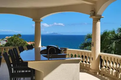 Image de Villa de luxe avec vue spectaculaire sur l'océan, emplacement le plus exclusif à Palmas