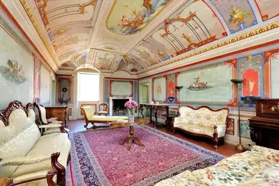 Image de Charmant appartement décoré de fresques au centre de Cerveteri