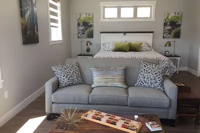 Image de Neuf, Open Concept River Suite