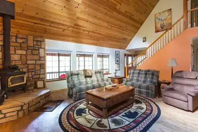 Image de Deer Run Chalet (accès au lac du quartier)