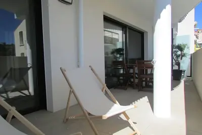 Image de Appartement de standing proche du Port  - terrasse, climatisation, parking