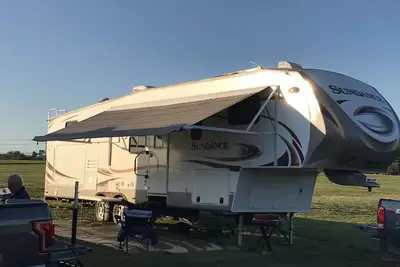 Image de Psu Tailgate Rv au Beaver Stadium