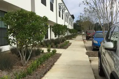 Image de 2br / 2ba Refined Ruston Home Adjacent To Louisiana Tech University, Capacité 5