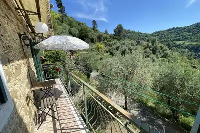 Image de Casa Brunetti pour 4 personnes avec de belles vues