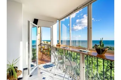 Image de Penthouse au pied de la plage, urbanisation privée
