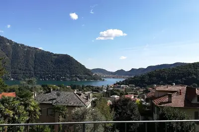 Image de Lake View, appartement avec vue sur le lac