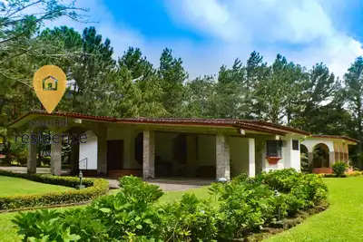 Image de Chateu Estephe - El Valle de Antón