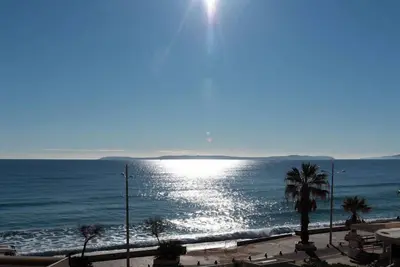 Image de Agence le Portique, Location appartement 4 personnes vue mer, plage