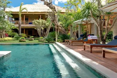 Image de Débloquez une villa 7br à tarif réduit près de la plage, Seminyak
