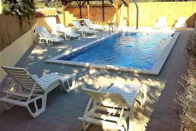 Image de Appartement de deux chambres avec la terrasse Vir - Lozice, Vir (A-13569-a)