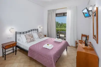 Image de Villa Kapnisi, Studio pour 2 personnes à Vasilikos!
