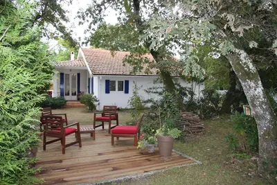 Image de Maison familiale rénovée, Classée 3 Etoiles (8/10places )du Bassin d'Arcachon