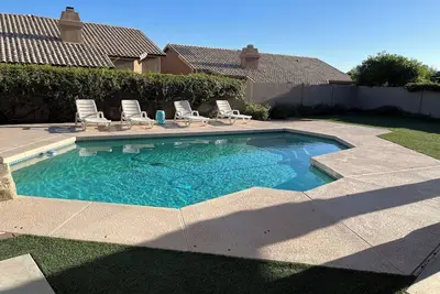 Image de Maison élégante près de golf et de divertissement