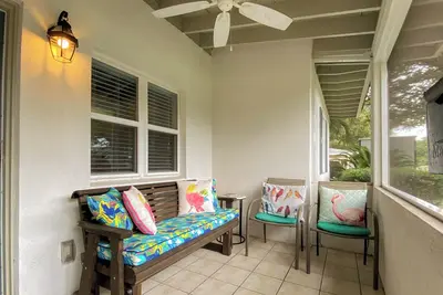 Image de Barnhill B Duplex 2 Chambres à coucher, 2 Salles de bains