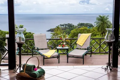 Image de Échapper à la sérénité | Villa avec piscine à débordement privée + vue sur l'océan