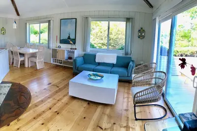 Image de Maison Montauk spacieuse et tranquille avec beaucoup d'intimité!