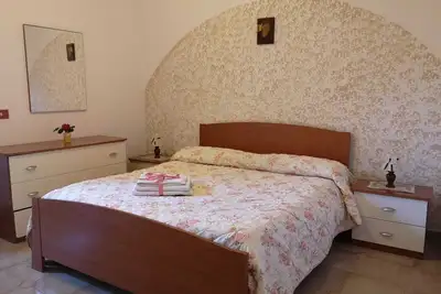 Image de Aimable Maison de Caractère 4 lit Avec Terrace, wifi, Parking  in Sorrento Cote