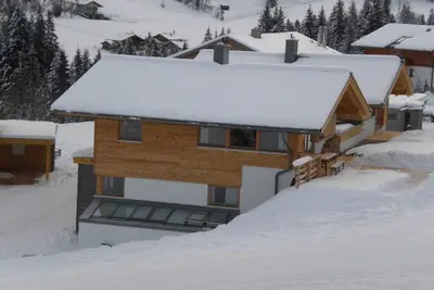 Image de Maison avec vue panoramique, dans la station de ski de Dachstein West, directement sur les pentes