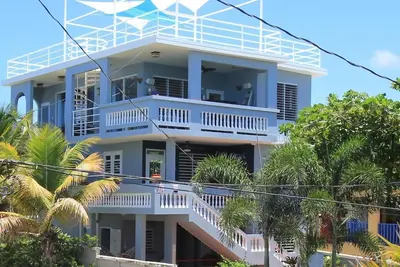 Image de Parfait 5 chambres de vacances Tropical Paradise à Shacks Beach