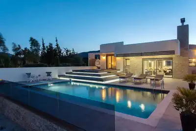 Image de Villa de luxe Eden près de Lindos avec piscine écologique et jacuzzi extérieur