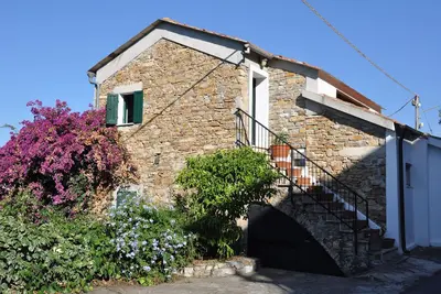 Image de CasaRelax, maison de vacances calme au milieu des oliveraies avec vue panoramique