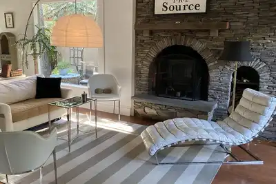 Image de Fabuleux Retraite De Vacances! . . . . . . Plus Un Studio PRIVÉ SÉPARÉ!