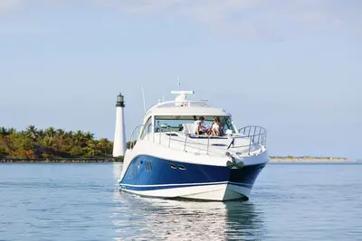 Charter 60ft Sea Ray Yacht privé