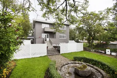Image de Flókó, tout l'appartement à côté du musée d'art Kjarvalsstaðir, à 15 min du centre-ville.